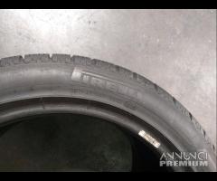 2 GOMME 255 40 18 PIRELLI INV A5038