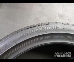 2 GOMME 225 40 18 BRIDGESTONE A5333 - 5