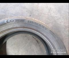 2 GOMME 235 50 18 BARUM A5541 - 8