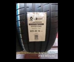 2 GOMME 225 45 18 GOODYEAR A5621