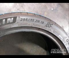 2 GOMME 295 35 19 MICHELIN A5723 - 7