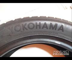 2 GOMME 235 50 18 YOKOHAMA A8054