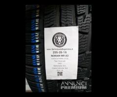 2 GOMME 255 35 19 NOKIAN A8150