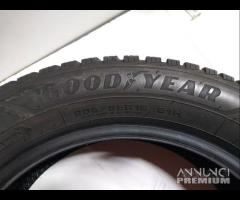 2 GOMME 205 55 16 GOODYEAR A8138