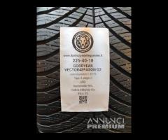 2 GOMME 225 40 18 GOODYEAR A8179 - 2