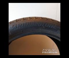 2 GOMME 275 40 22 BRIDGESTONE A10246