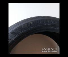 4 GOMME 225 45 19 MICHELIN A10677