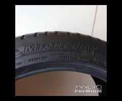 2 GOMM 275 40 20 MICHELIN RFT A10310