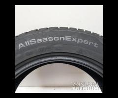 2 GOMME 215 60 17 UNIROYAL A10963