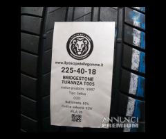 2 GOMME 225 40 18 BRIDGESTONE A10897 - 2