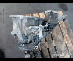 Cambio Manuale Per Nissan Quashqai 4x4 M9R 2.0 TD