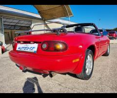 Mazda MX-5 1.6i 16V cat - 4