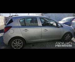 Ricambi Opel Corsa 1.3mj del 2009 - 3