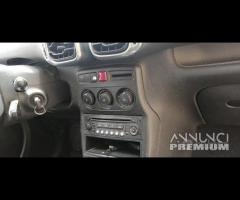 Ricambi Citroen Picasso 1.6 D del 2010 motore 9HX - 7