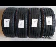 4 GOMME 255 40 20 PIRELLI A948