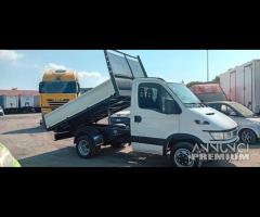 Iveco daily ribaltabile trilaterale