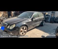 ricambi Mercedes E 220 2005