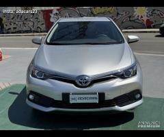 Toyota Auris 1.8 Hybrid PROMO AGOSTO24 - 1