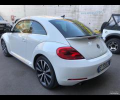 Volkswagen New Beetle 2.0 CAMBIO DSG - 6