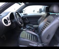 Volkswagen New Beetle 2.0 CAMBIO DSG - 9