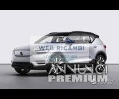 Volvo XC40 ricambi 2018 2019 2020 #1