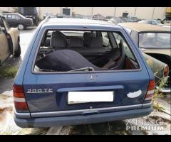 Mercedes W124 200TE Sw Demolita - Per Ricambi