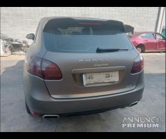 Porsche Cayenne 2015 3.0 CRC Demolita Per Ricambi