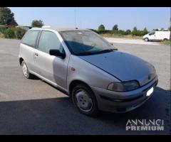 Fiat Punto 1 - MK1 3 Porte Demolita - Per Ricambi