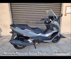 SYM CruiSym 300 ABS TCS E5 Grigio Motor's Passion