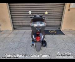 SYM Fiddle 125 CBS E5 Nero Motor's Passion - 18