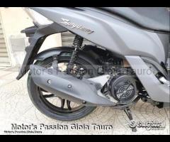 Sym Symphony 125 CBS E5 Antracite Motor's Passion - 9