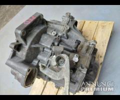 CAMBIO MANUALE 5M  PED PNZ VOLKSWAGEN POLO  1.2 TS - 15