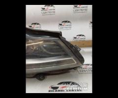 FARO ANTERIORE LATO DX XENON MERCEDES-BENZ C220 20