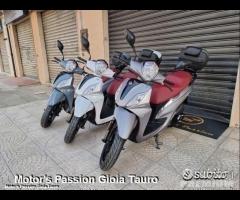 SYM Symphony 125 ST ABS E5 Bianco Motor's Passion - 21