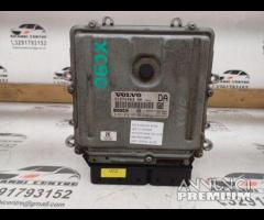 CENTRALINA MOTORE ECU 2010 VOLVO XC90 I D5244T4 31