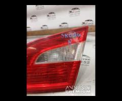 FANALE FANALINO POSTERIORE DX SKODA SUPERB II 2008