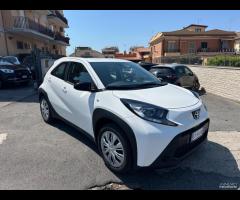 SOLO NOLEGGIO RENT Toyota Aygo X 1.0 AUTOMATICA - 8