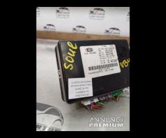 CENTRALINA ECU MODULO BCM KIA SOUL II 2012 95400-2