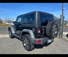 Jeep Wrangler 2.8 CRD 200cv Mountain Automatica - 12