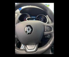 Renault Clio dCi 8V 90 CV EDC 5 porte Duel - 9