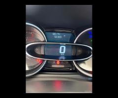 Renault Clio dCi 8V 90 CV EDC 5 porte Duel - 11