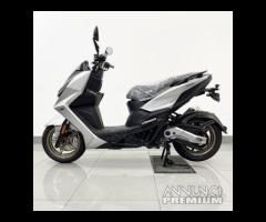 Kymco KRV 200 ABS TCS - 2024