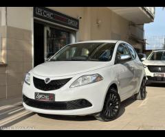 Lancia Ypsilon 1.2 69 CV 5 porte GPL Ecochic Gold