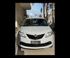 Lancia Ypsilon 1.2 69 CV 5 porte GPL Ecochic Gold