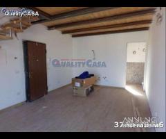 Appartamento bilocale in duplex a chiaravalle