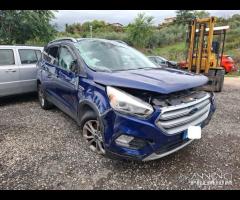 Ford Kuga 1.5 tdi 120cv anno 2017 incidentata