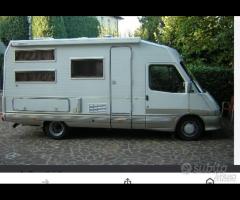 Laika exovip 3 ford 2.5 td 6 posti letto del 1995