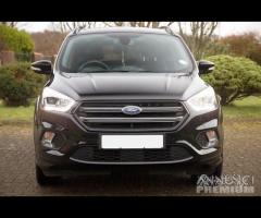 Ford kuga nero ricambi originali.