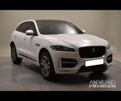 Jaguar f-pace anno 2018 per ricambi