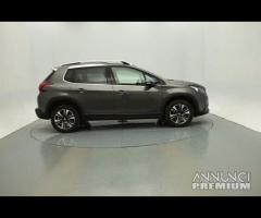 Peugeot 2008 ricambi anno 2018 #0347